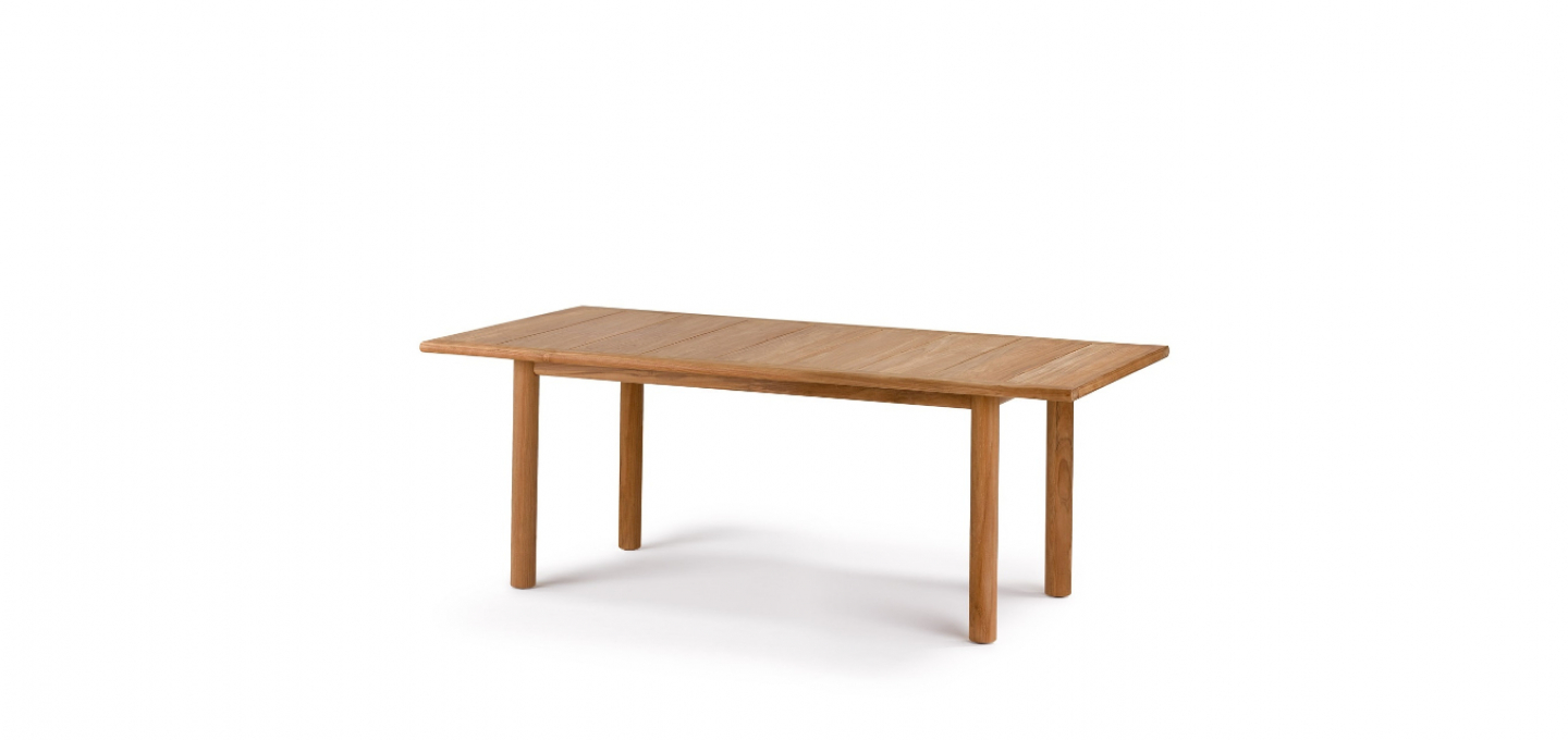 Tibbo table - DEDON.jpg